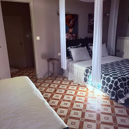 ゲストハウス D'hote O Mazette Visite De L'aude 3*